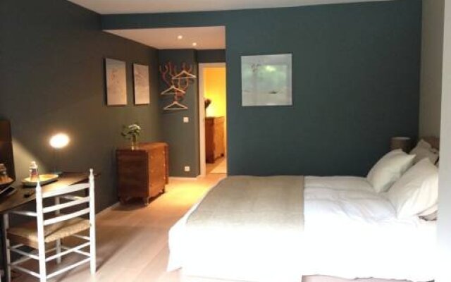 Bed and Garden