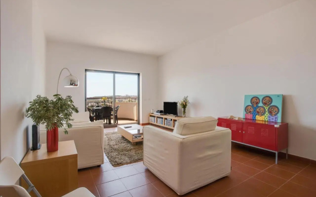 Meia Praia Beach Apartment