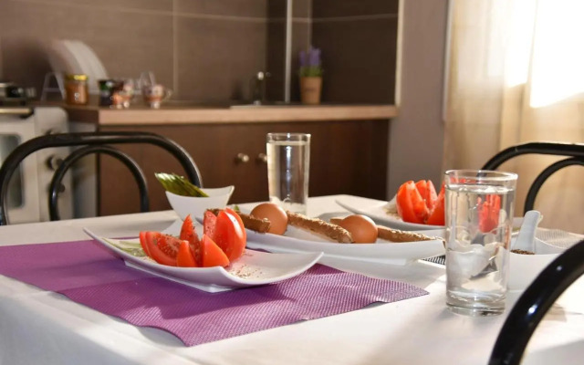 Anemomylos Apartments