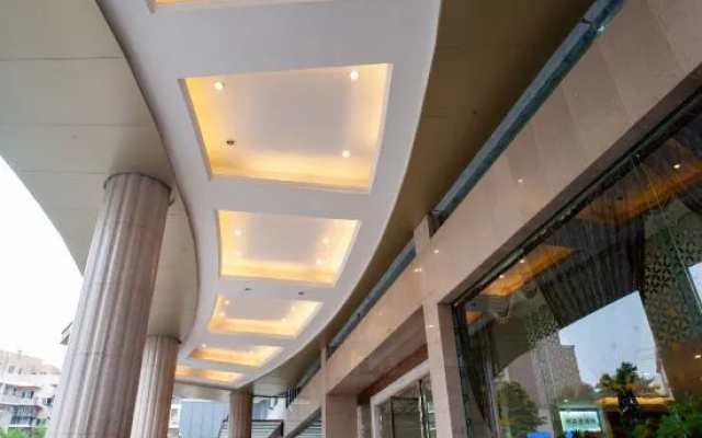 Nantai Crystal Hotel (Dayi High-Speed Railway Station) – Exterior – Chengdu