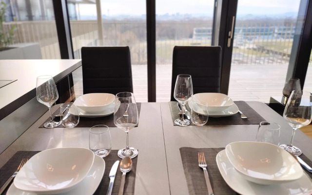 Panorama Apartment Vienna - free parking, sauna & fitness