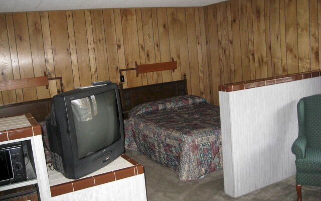 Oneida Village Inn