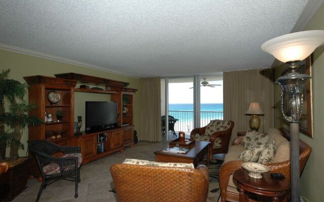 Shoreline 1043 Condo by RedAwning