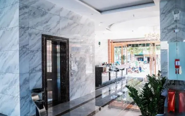 Hotels in Xuanxuan, Mangla