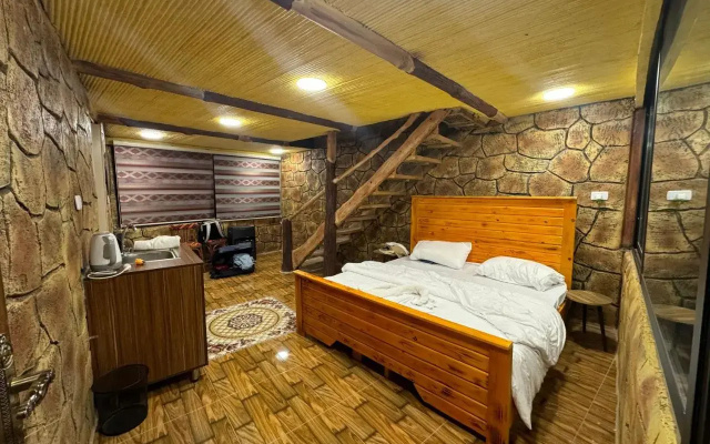 Dana Moon Hotel