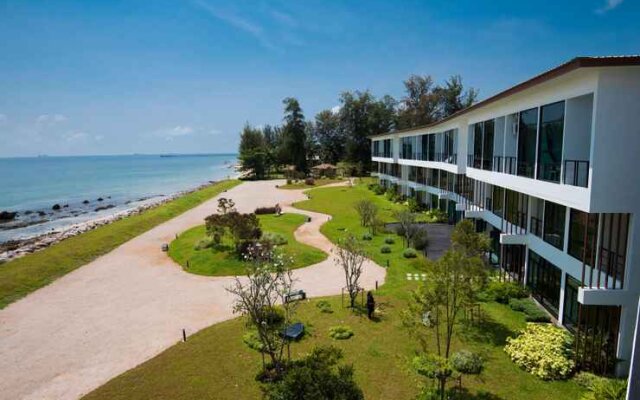 The Beach Resort & Residence