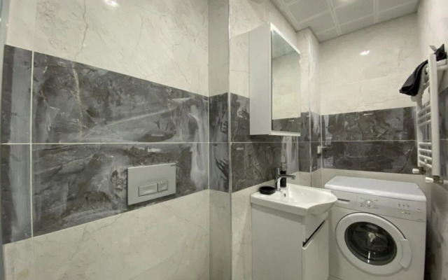 Lovely Flat With Balcony Near Metro in Eyupsultan