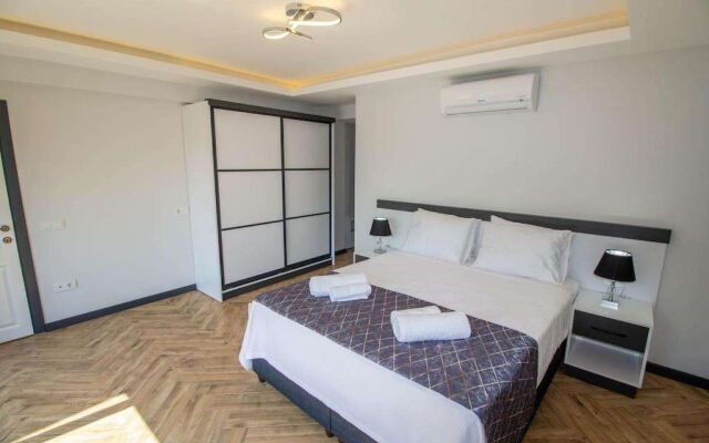 Gocek Marin C 4+1 Villa, Ozel Havuzlu