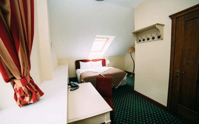 Bistrampolis Manor Boutique Hotel
