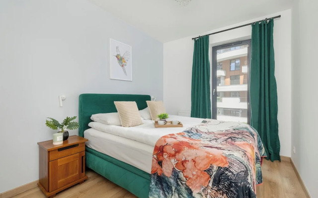 Cozy Apartment for 4 by Renters