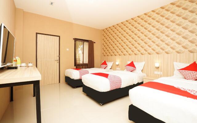 OYO 903 Kampoeng Kita Hotel
