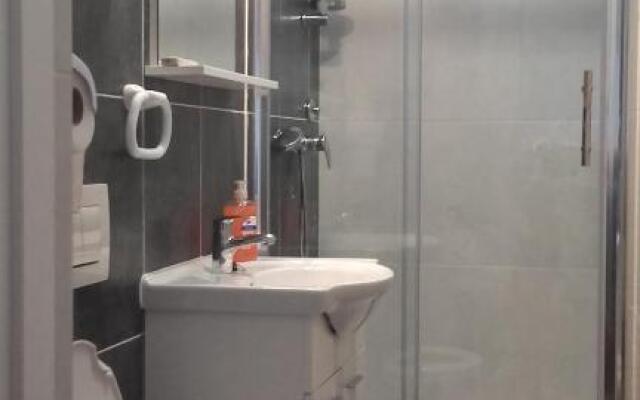 Hostel IN Club