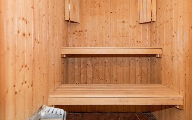 8 Person Holiday Home in Ebeltoft-by Traum