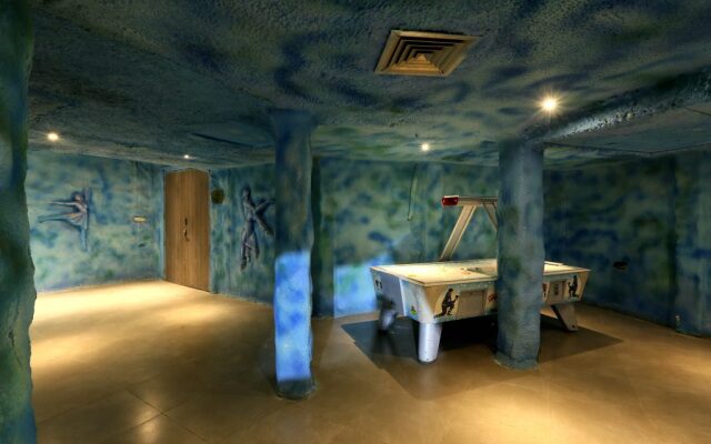 Brys Caves The Jungle Resort
