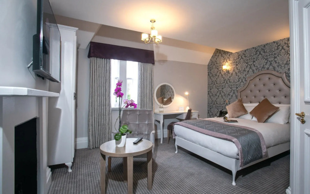 Wroxall Abbey Hotel