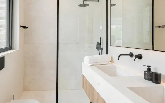 Elia Cove Luxury Villa II