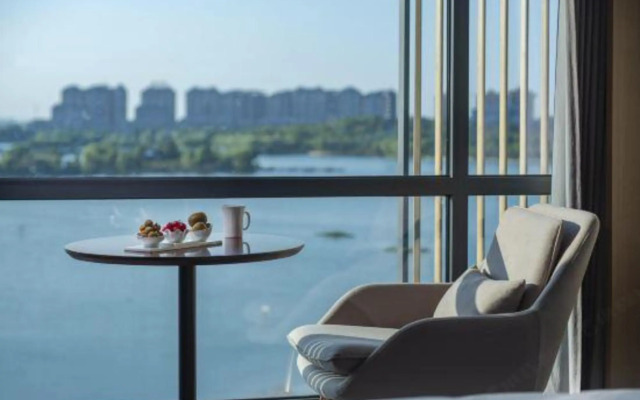 Maison New Century Hotel Wuhu Dong Lake