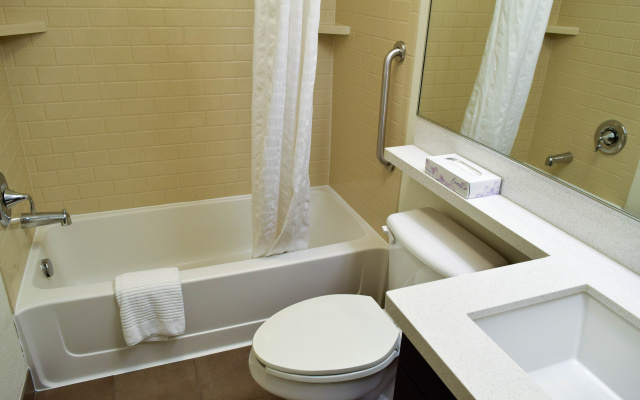 Candlewood Suites Wichita Airport by IHG