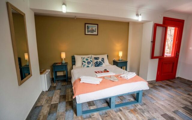 Cunda Ada Kızı Otel