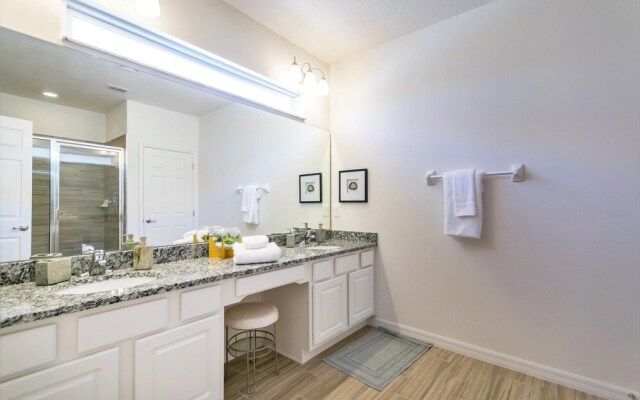 Solterra - 6025 Broad Oak Drive