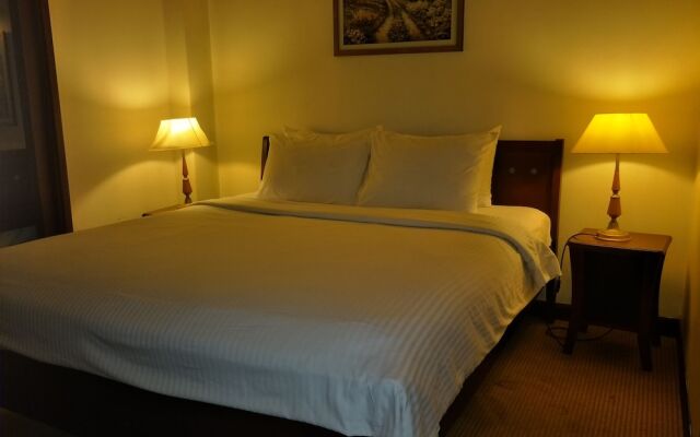 Times Apartment Suites at Times Square