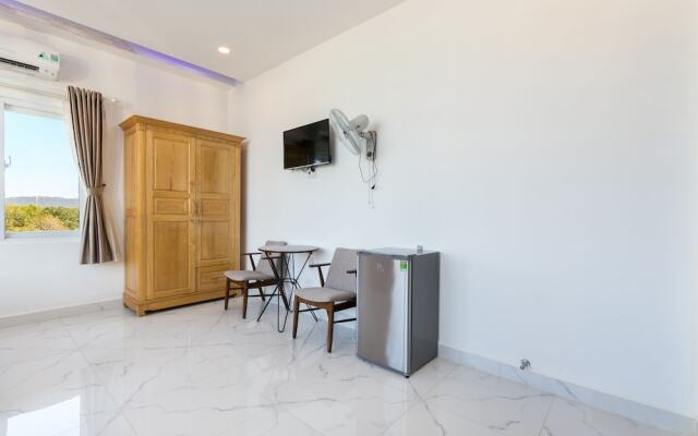 Oyo 719 Hotel Ruby Phu Quoc near Sos Medical Clinic Phu Quoc