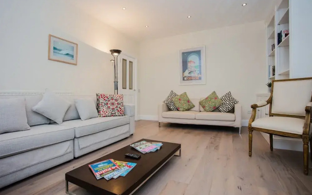1 Bedroom Garden Flat in Fulham
