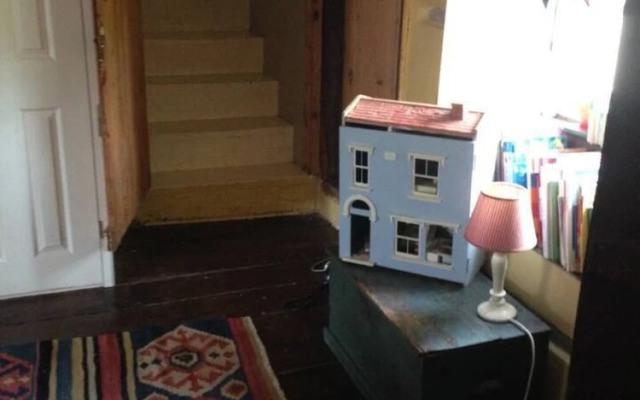 Beautiful 6-bed Home in Brecon