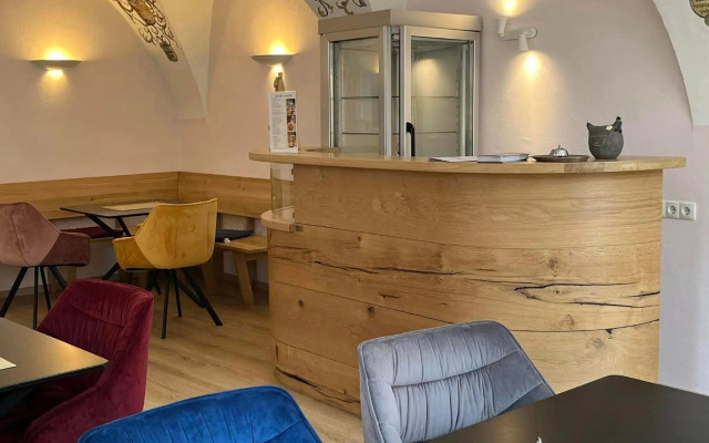 Hotel & Café Ritter von Böhl