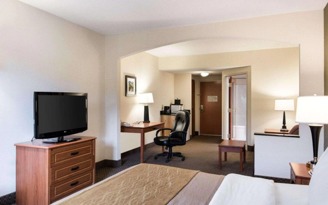 Comfort Inn & Suites LaVale - Cumberland