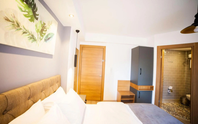 Set Ozer Hotel