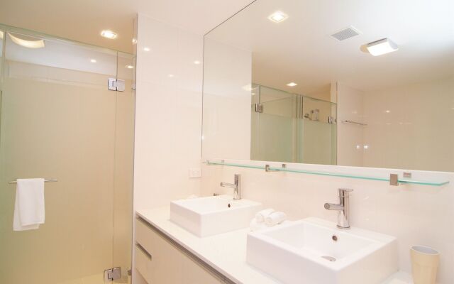 Peninsula Airlie Beach