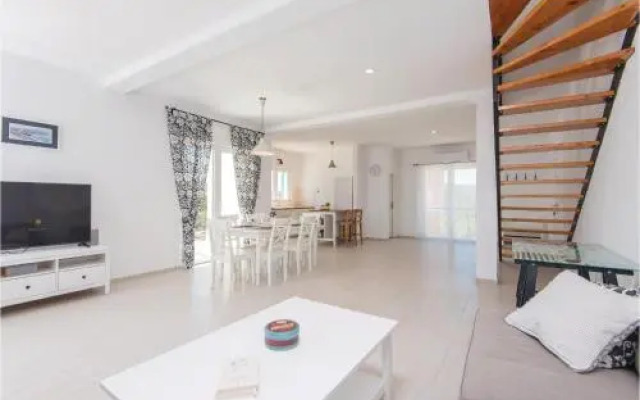 Holiday Home In Zrnovo