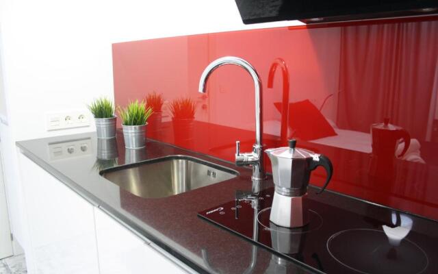 Smart-Tech Plaza Studio