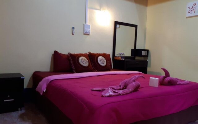 Lanta Sunmoon Bungalow