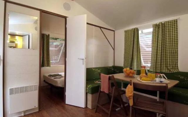 Domaine Résidentiel de Plein Air Odalys Monplaisir