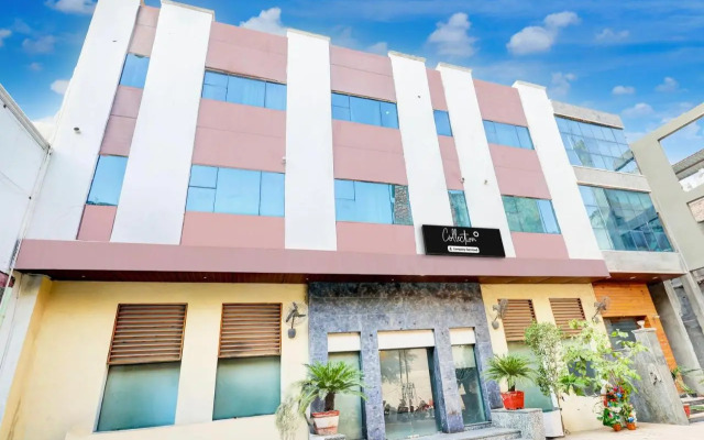 Hotel Saffron