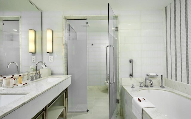 Cloister At The Boca Raton