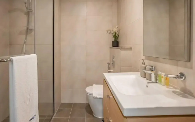 Elegant 2BRApt In Damac Hills 2