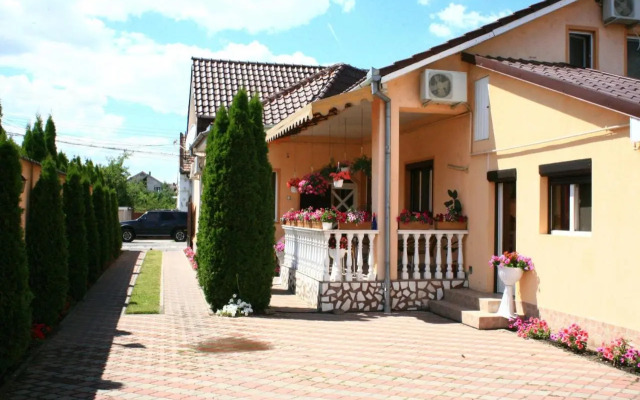 Pensiunea Radena
