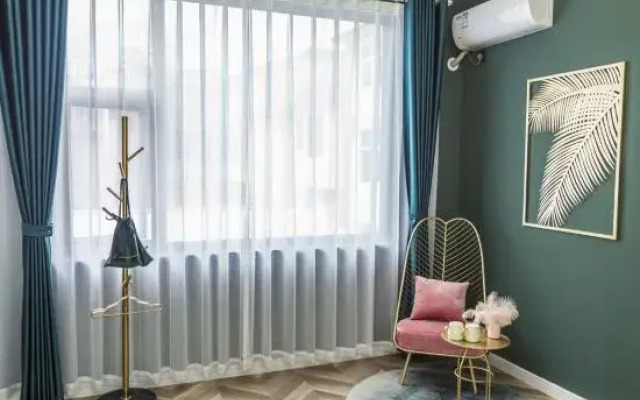 Mubai Light Luxury Hostel
