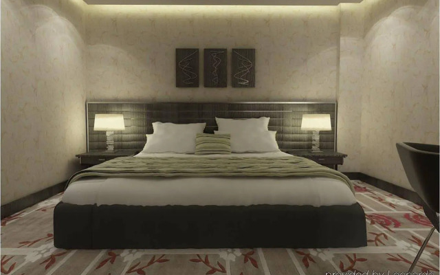 Golden Tulip Hotel