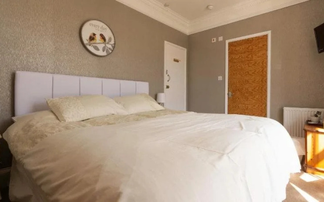 Greenlands Guest House