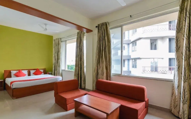 Country Club Pune By OYO Rooms