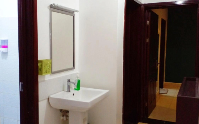 Cozy 2 bedroom Emerald Green at Greatwall Gardens