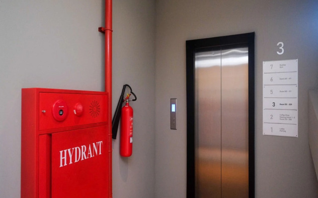 Sans Hotel RG Living Jogja by RedDoorz