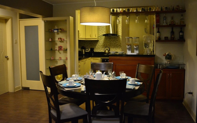 Kangaroo Wasi Airport Bed & Breakfast