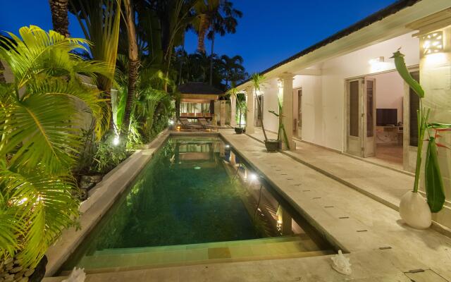Bali Holiday Villas - La Playa