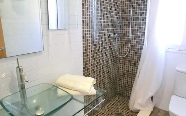 106147 - Villa in Lloret de Mar