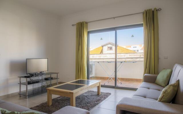 C11 - Quinta das Palmeiras Apartment